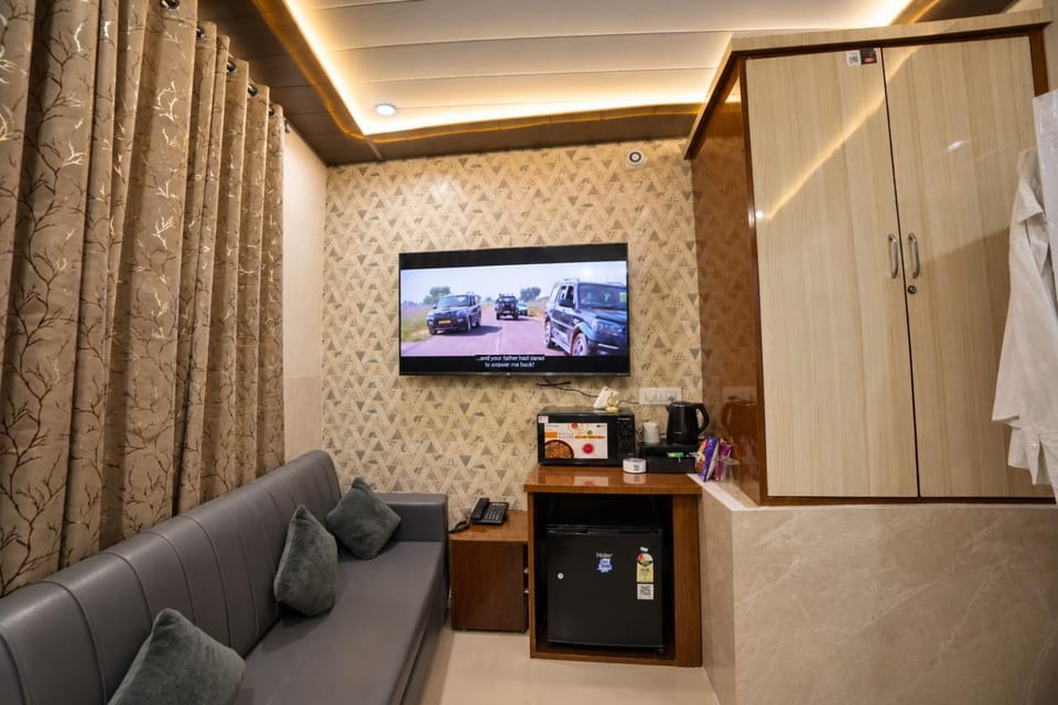 TV and multimedia, Kitchen or kitchenette, minibar