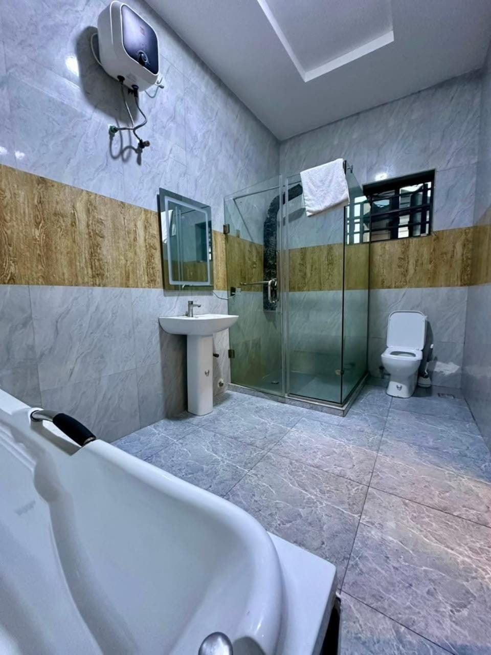 Modern 3BR Shared Apartment Orchid, Lagos Apartment in Lagos, Nigeria