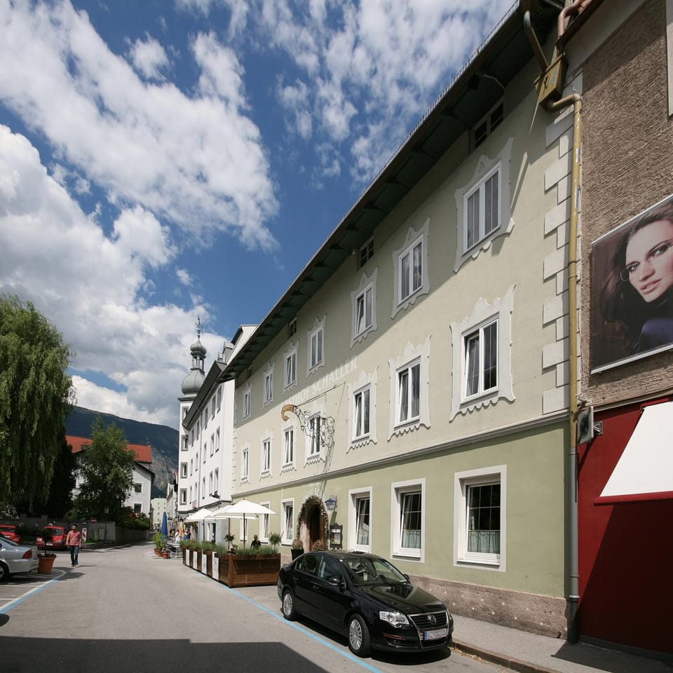 Facade/entrance, Neighbourhood, Winter, Other