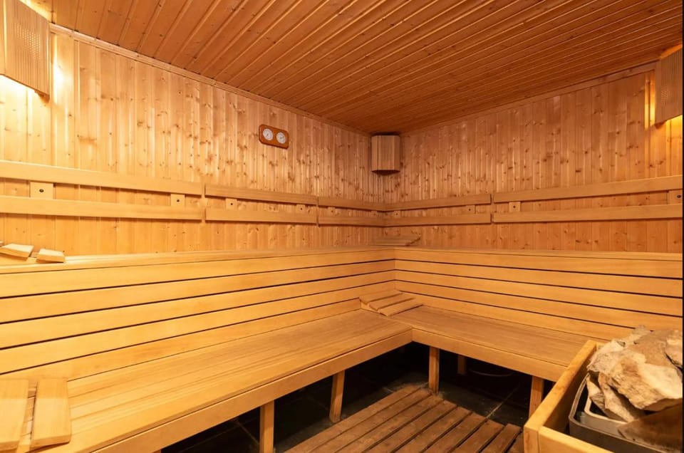 Studios at Aspen Valley, with Indoor and Outdoor Pool, SPA and Jacuzzi Apartment in Blagoevgrad Province