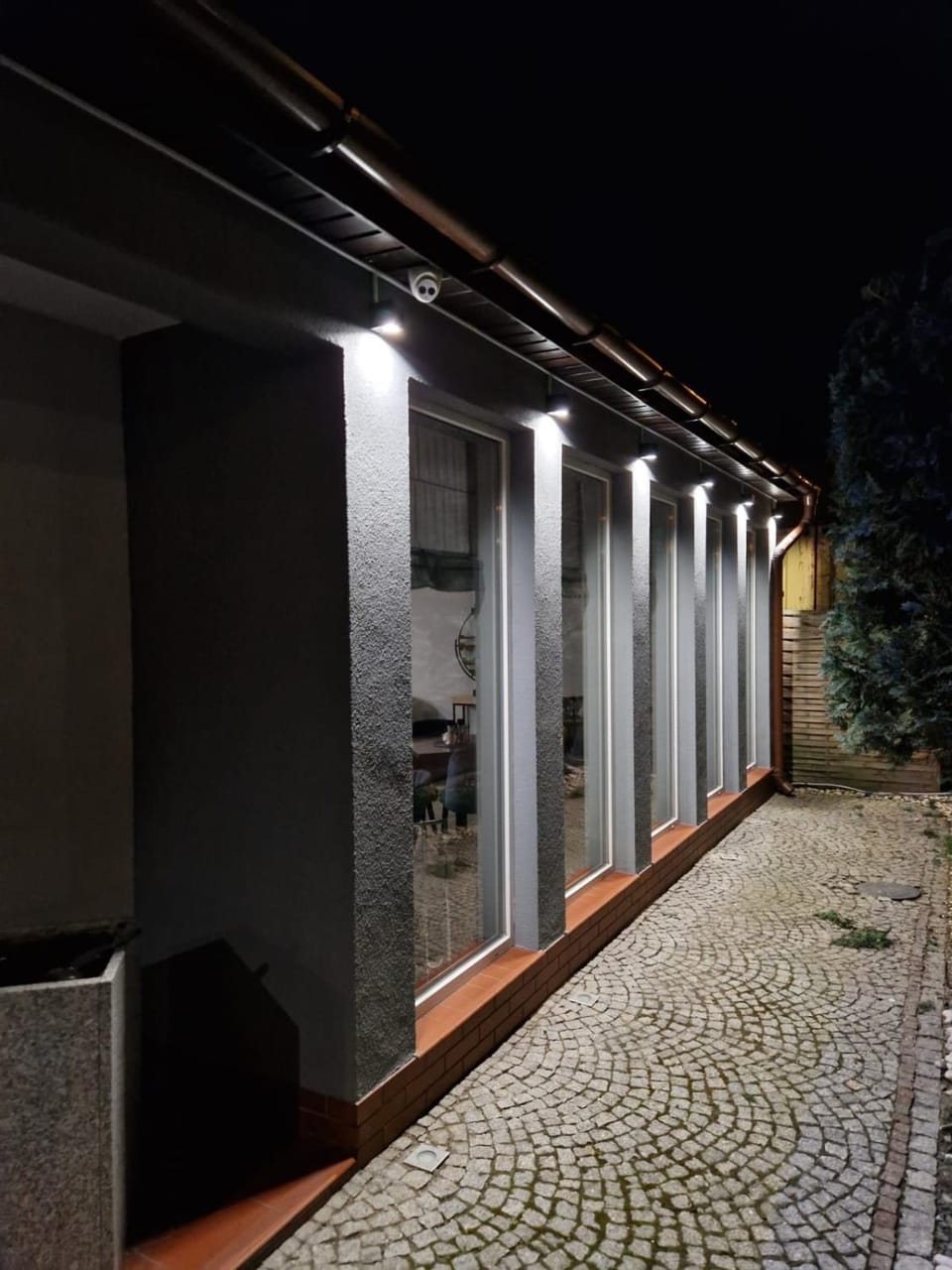 Property building, Night