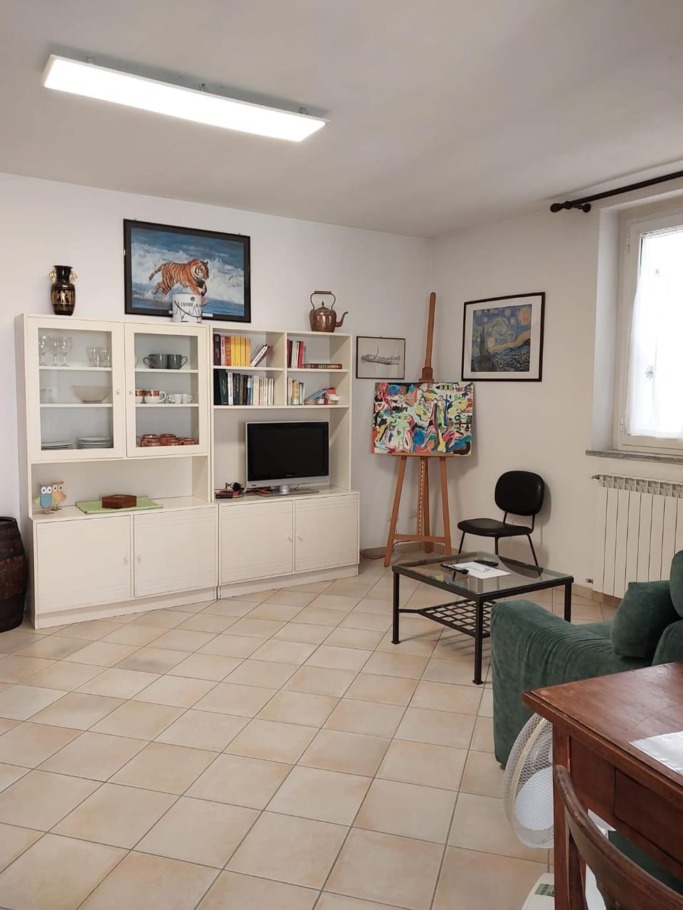Living room, Seating area