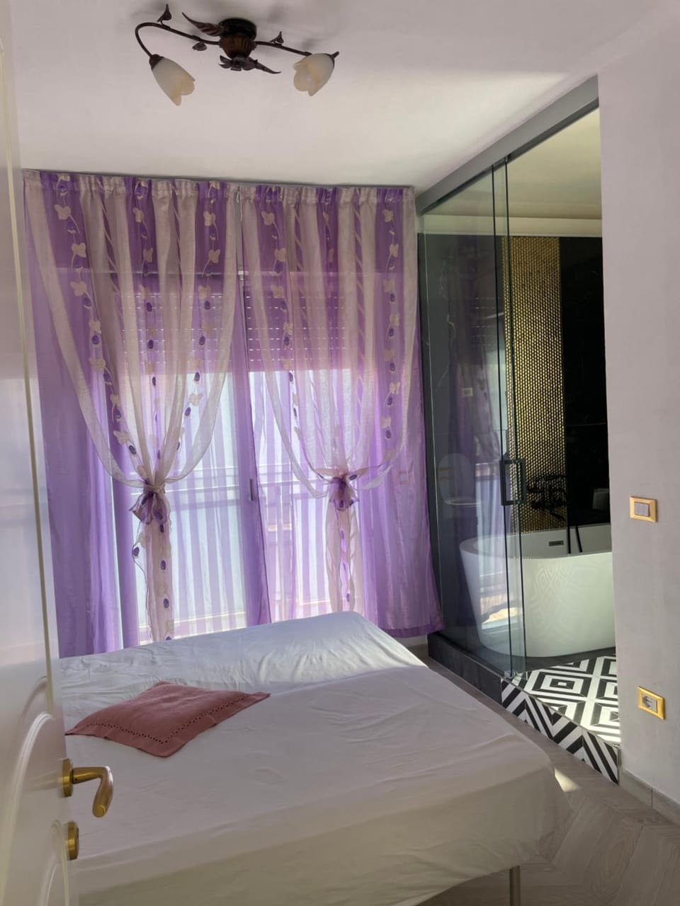 Bed, Photo of the whole room, Bedroom, wardrobe