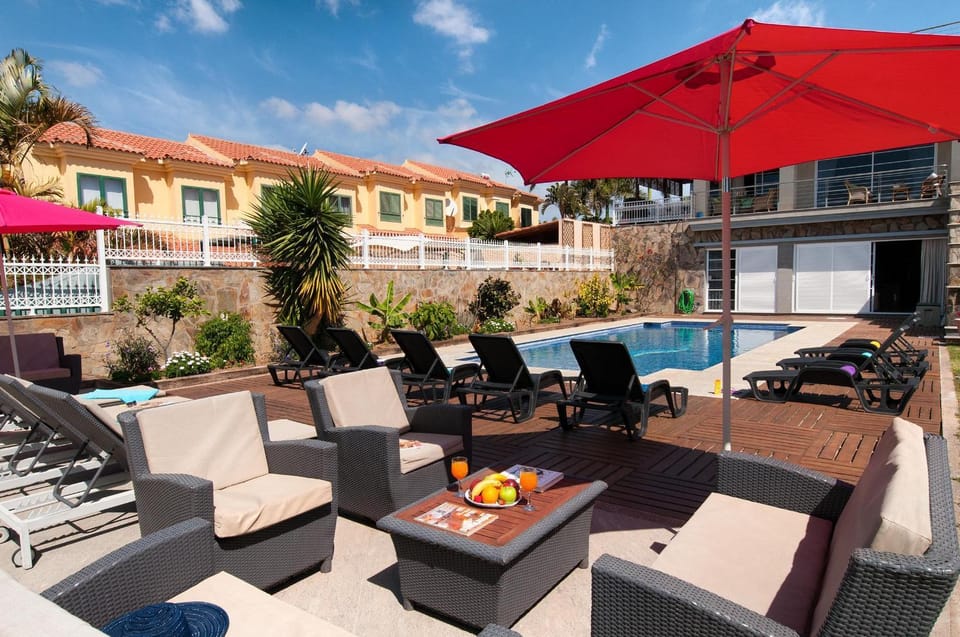 Seating area, Swimming pool