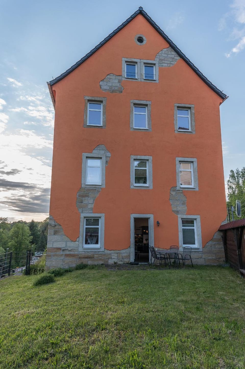Property building, Garden