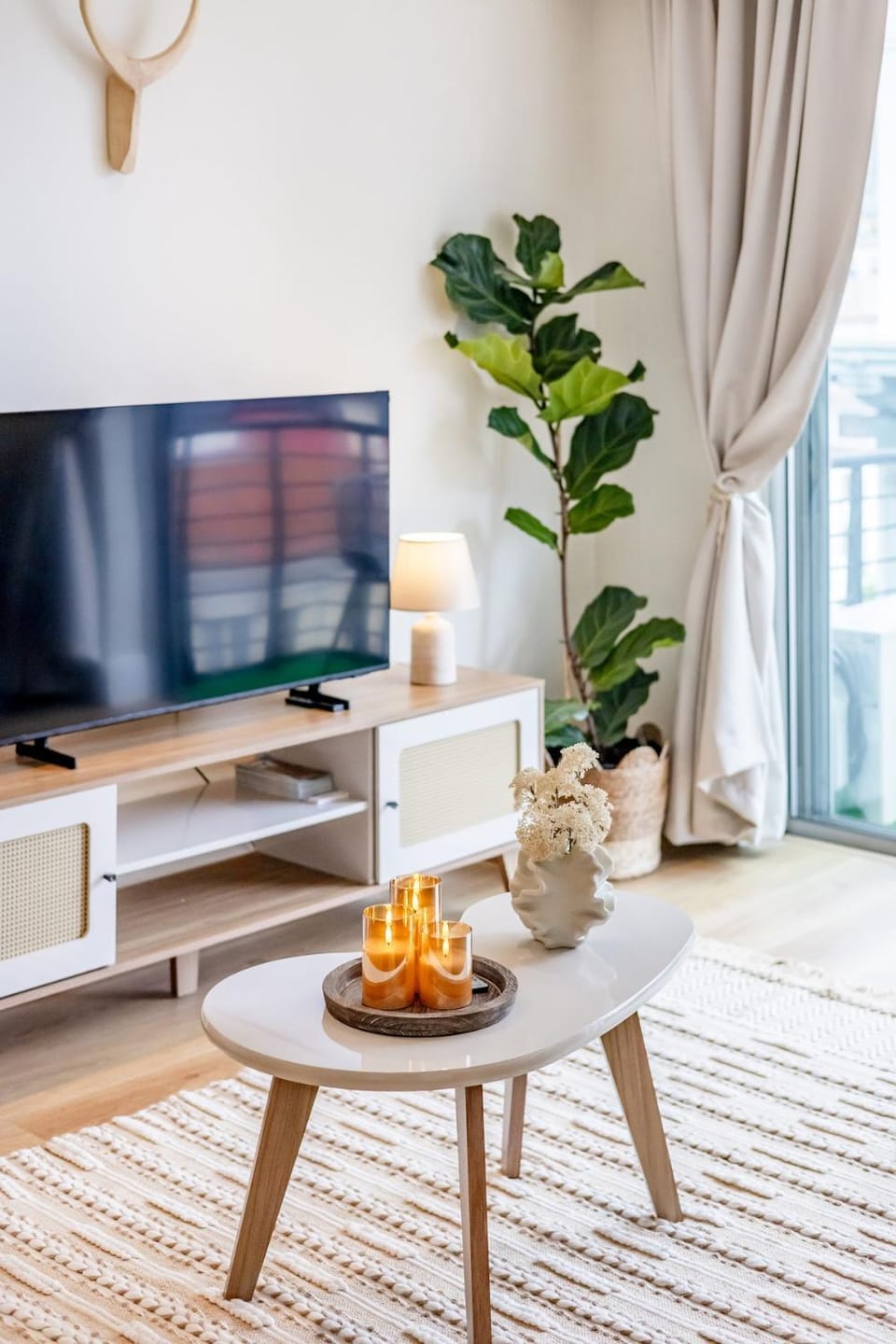 Communal lounge/ TV room, TV and multimedia, Evening entertainment
