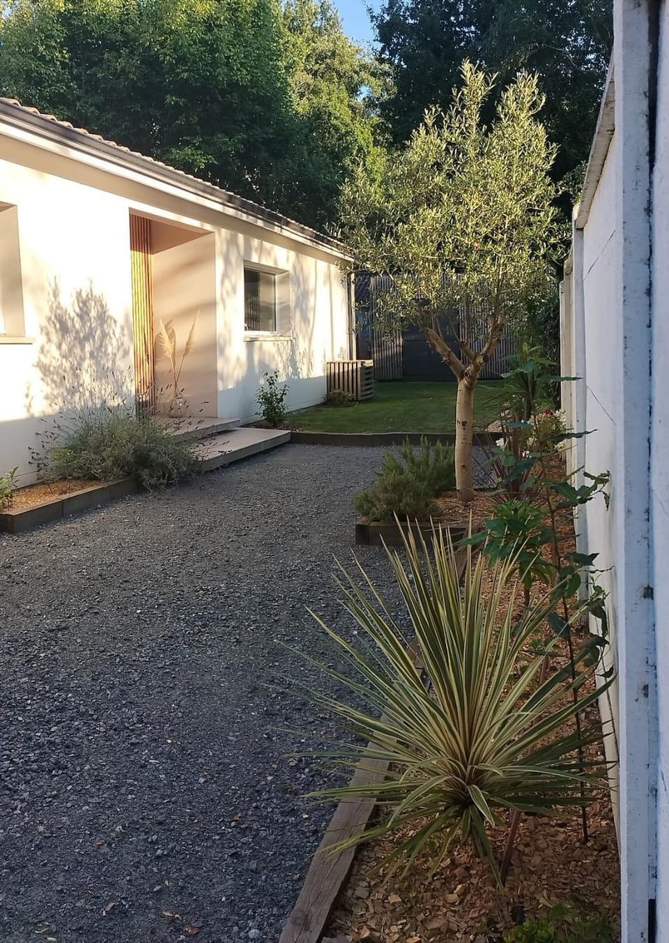 Property building, Garden, Garden