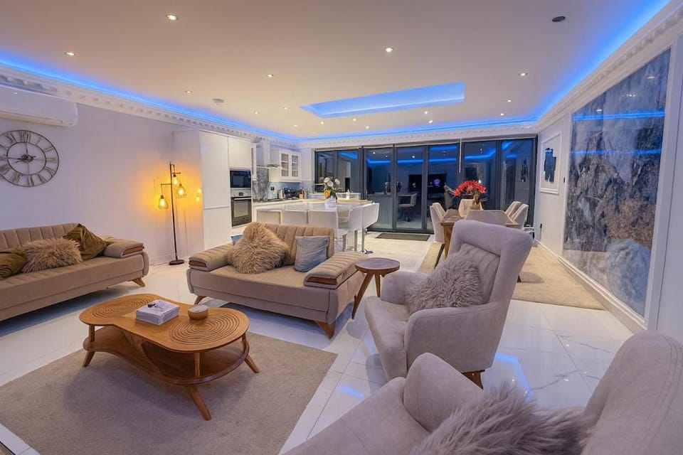 luxury London Villa - 7 bedrooms - 6 bathrooms - Air conditioned House in London Borough of Ealing