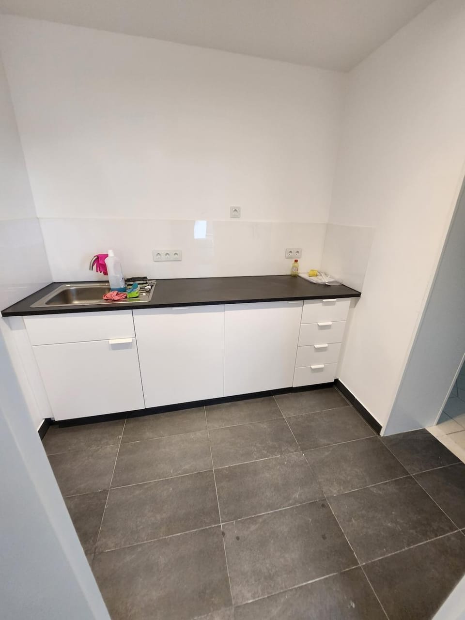 Helles, modern documenta16Quartier, ground floor, all-in 5G Apartment in Kassel