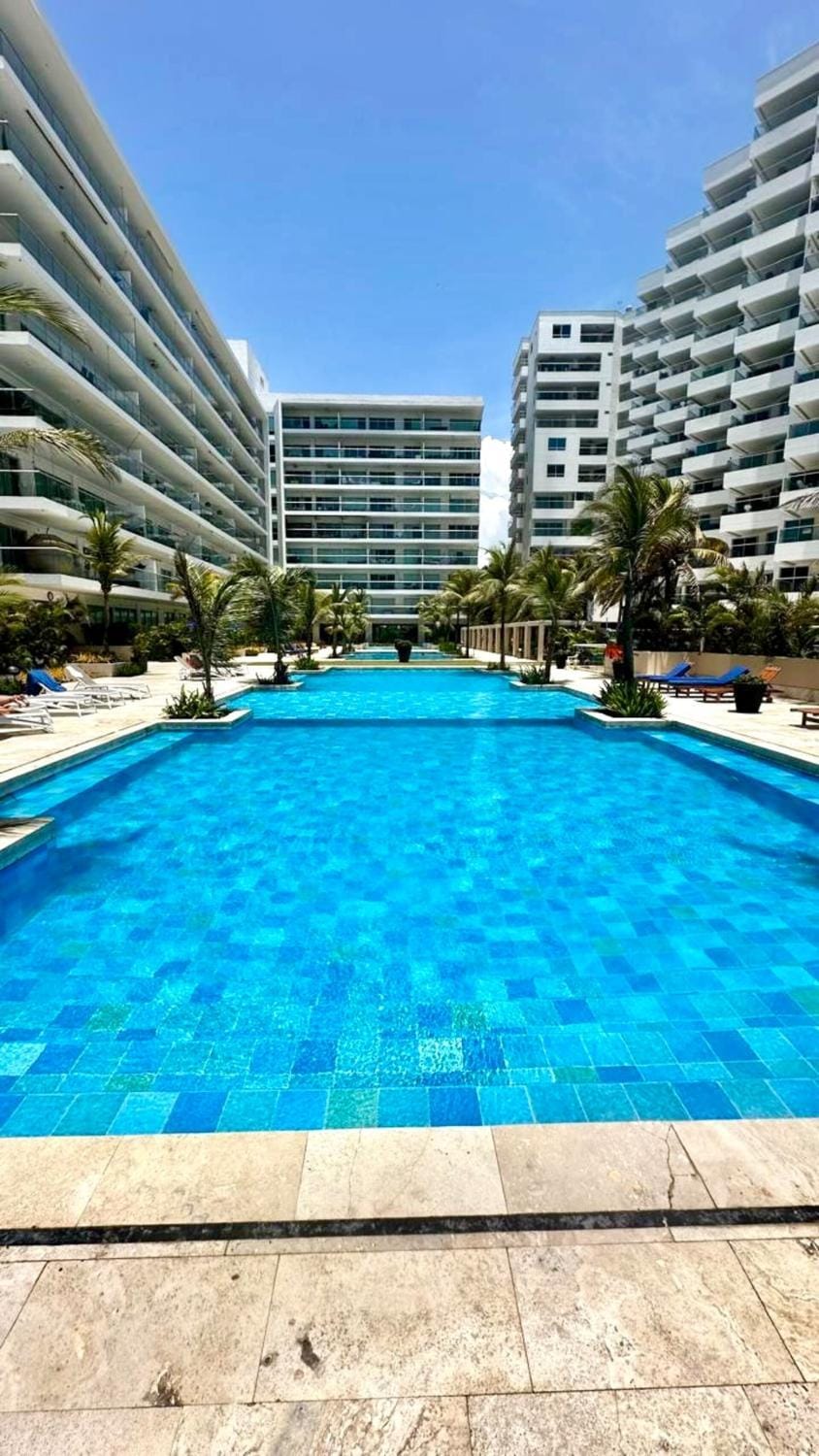 1BR Morros Epic - Pools, Beach & Balcony Apartment in Cartagena