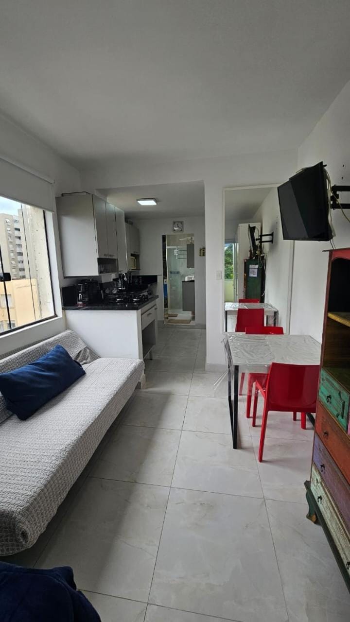 Apartamento Aconchegante a 200 metros da praia Apartment in Santos