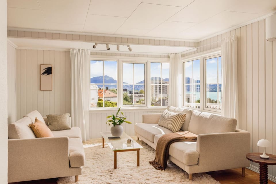 Natural landscape, Living room, Seating area