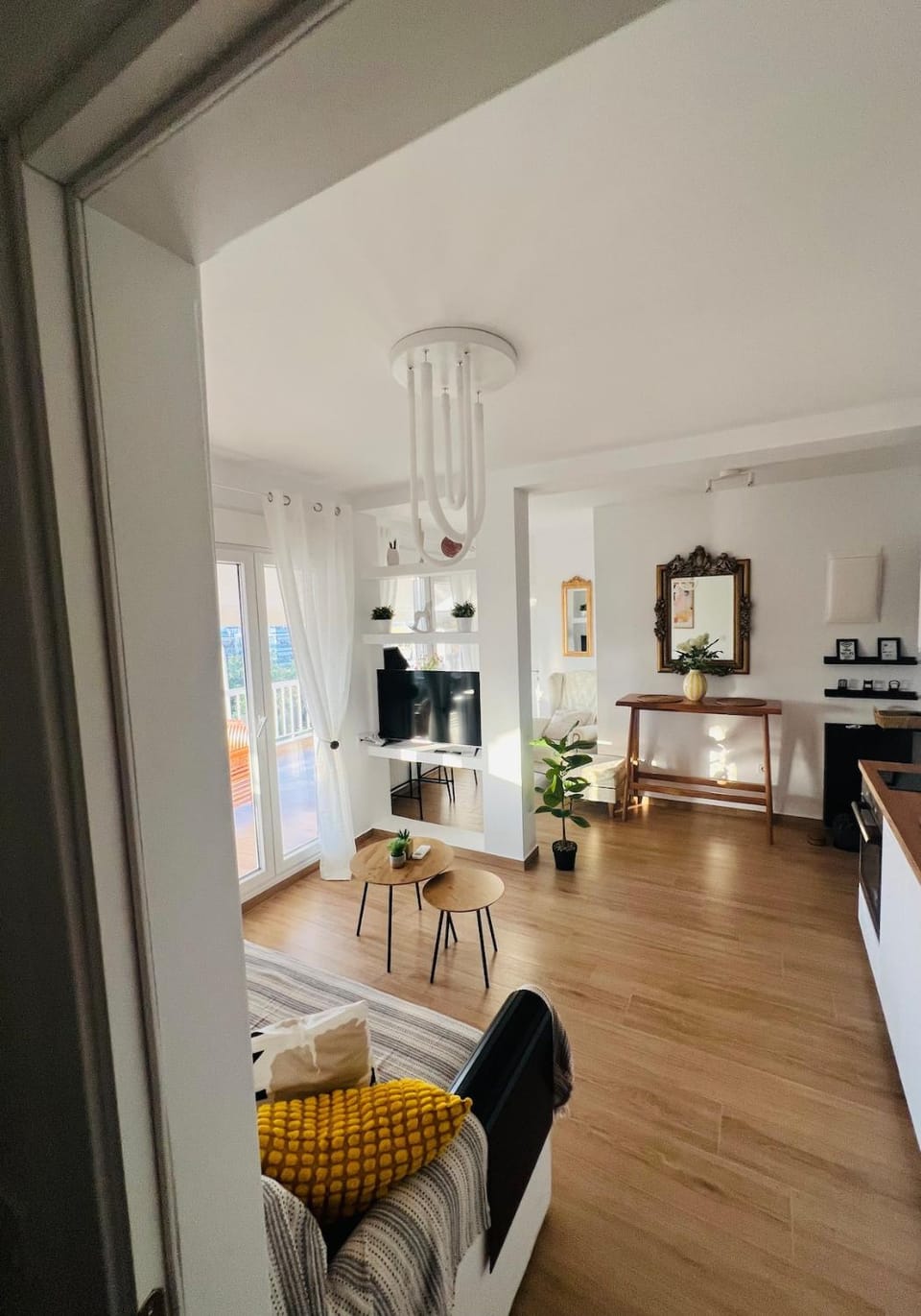 SKG City View Central & Panoramic Penthouse Apartment in Thessaloniki
