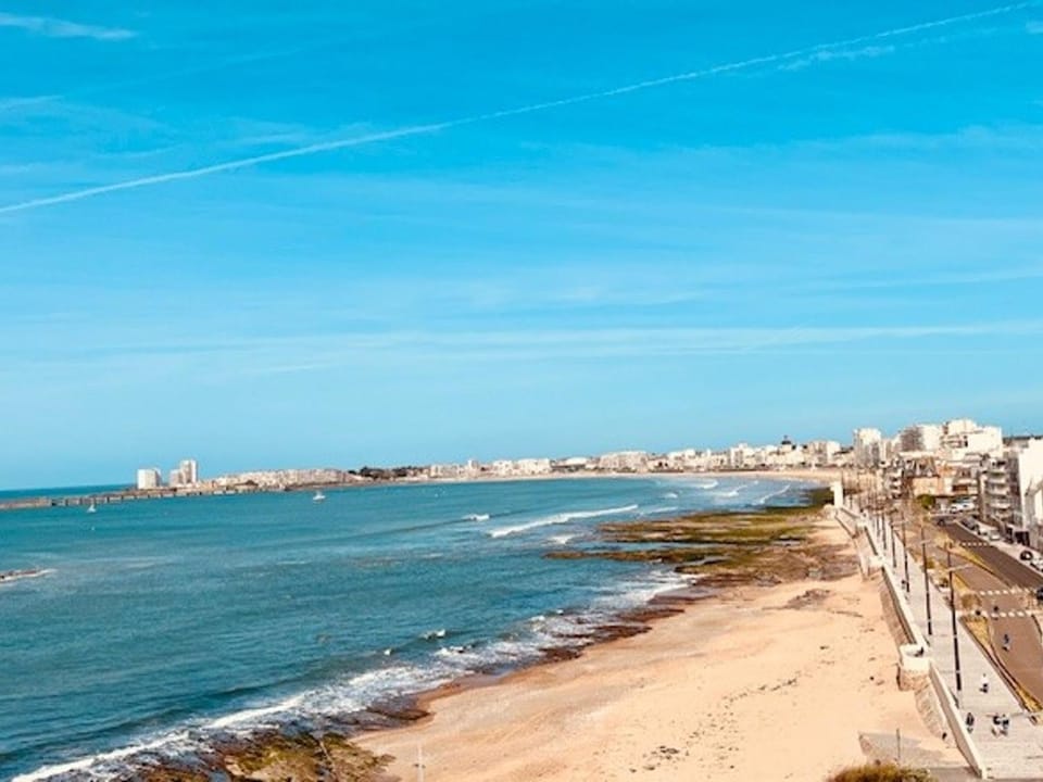 T2 agréable aux Sables - Face mer, proche plage & commerces, balcon, animal admis - FR-1-92-629 Apartment in Château-d'Olonne