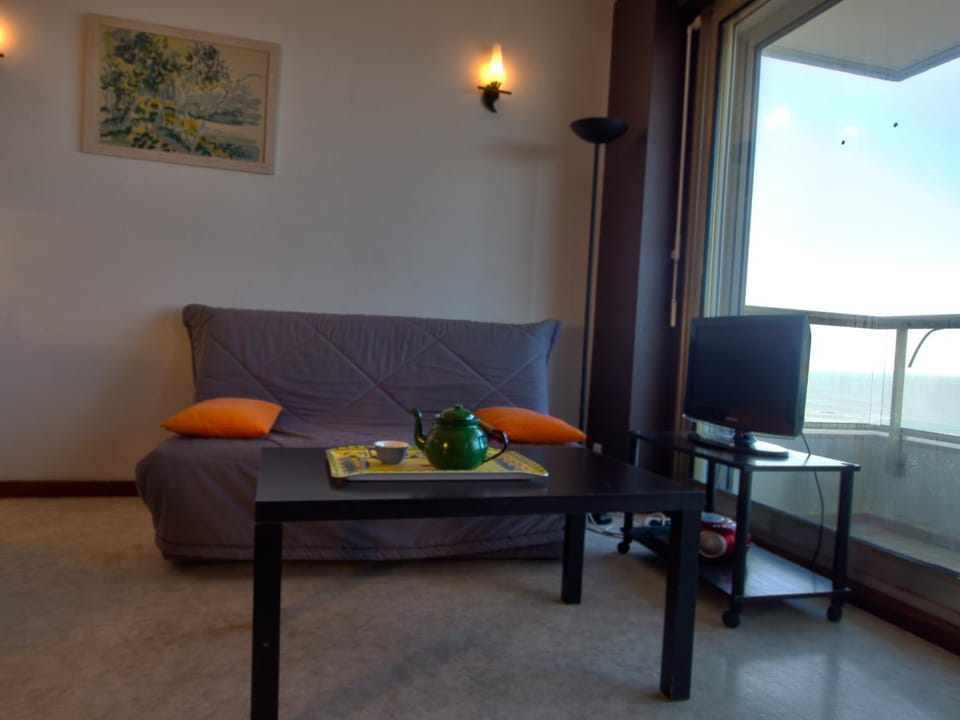 Appartement avec Balcon - Plage à 150m, Parking - FR-1-92-639 Apartment in Château-d'Olonne
