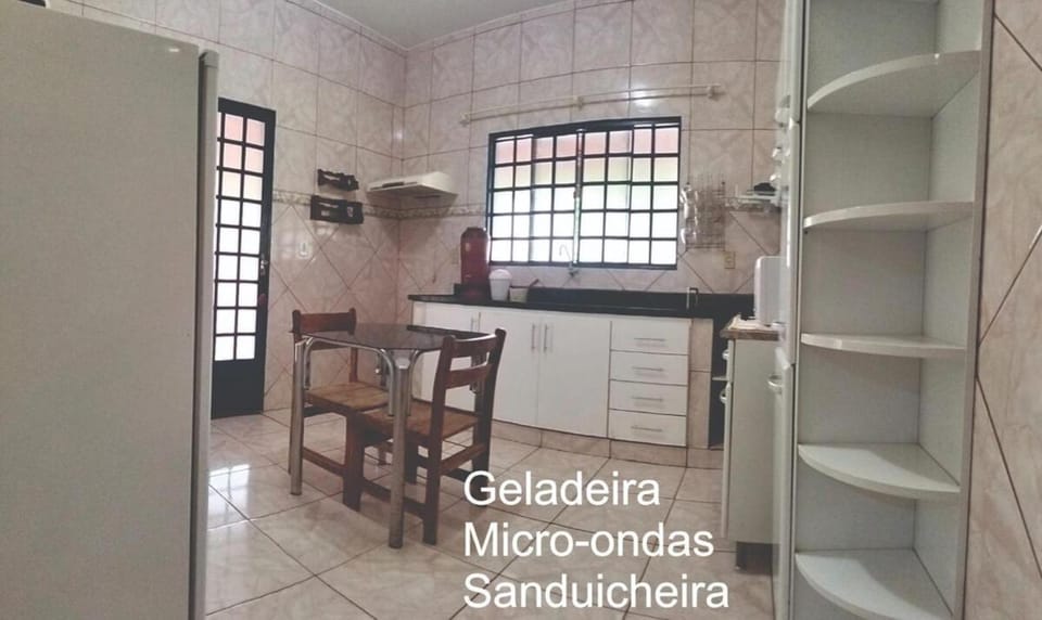 Casa de Campo e Área de Lazer, Lugar inesquecível - até 20 pessoas House in State of São Paulo