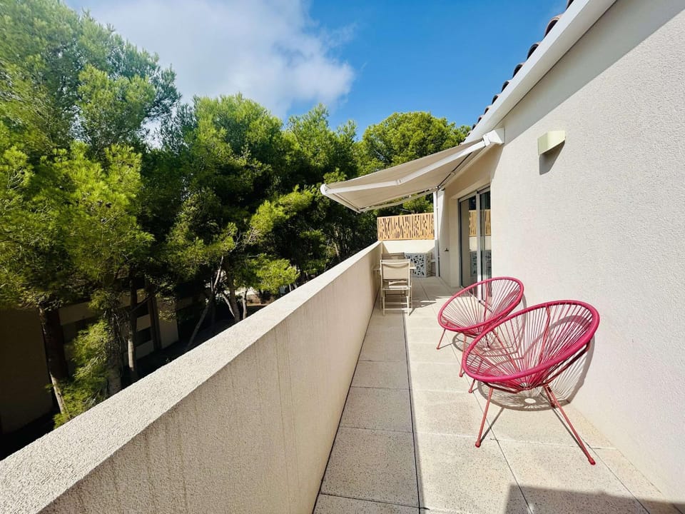 Appartement climatisé avec terrasse - 2 pers. Apartment in Balaruc-les-Bains