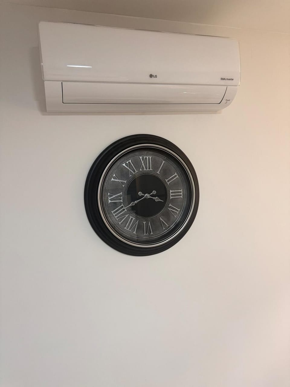 The Serenity - Full AC Apartment in Moncton