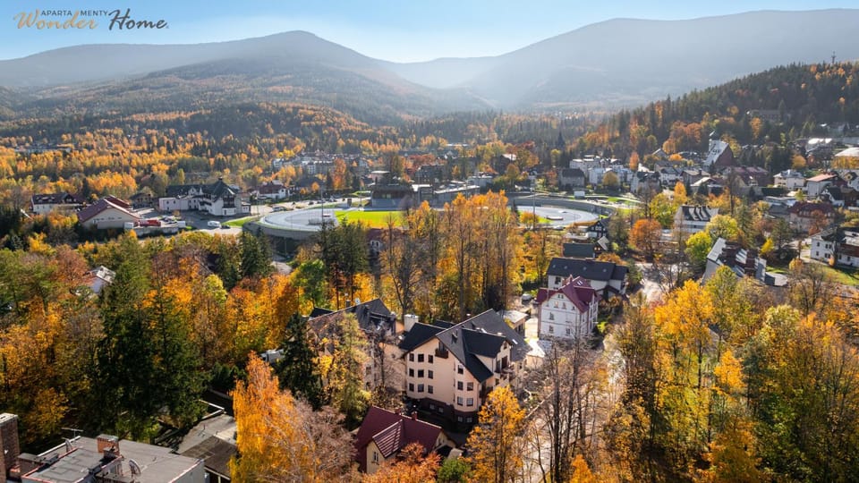 Property building, Nearby landmark, Day, Natural landscape, Bird's eye view