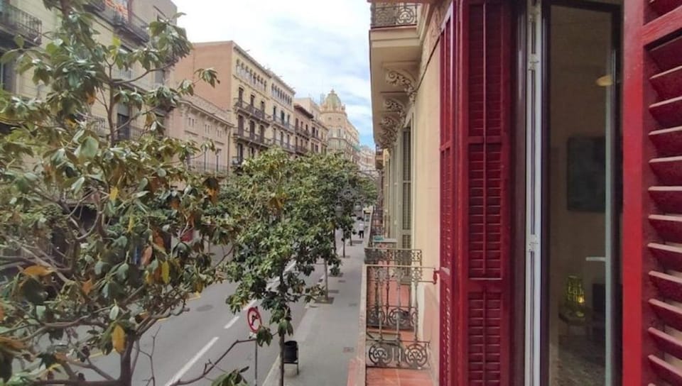 ApartEasy - Gracia Fontana Apartment in Barcelona