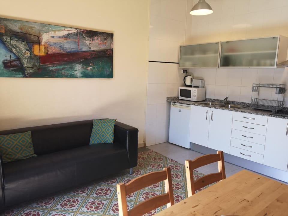 ApartEasy - Gracia Fontana Apartment in Barcelona