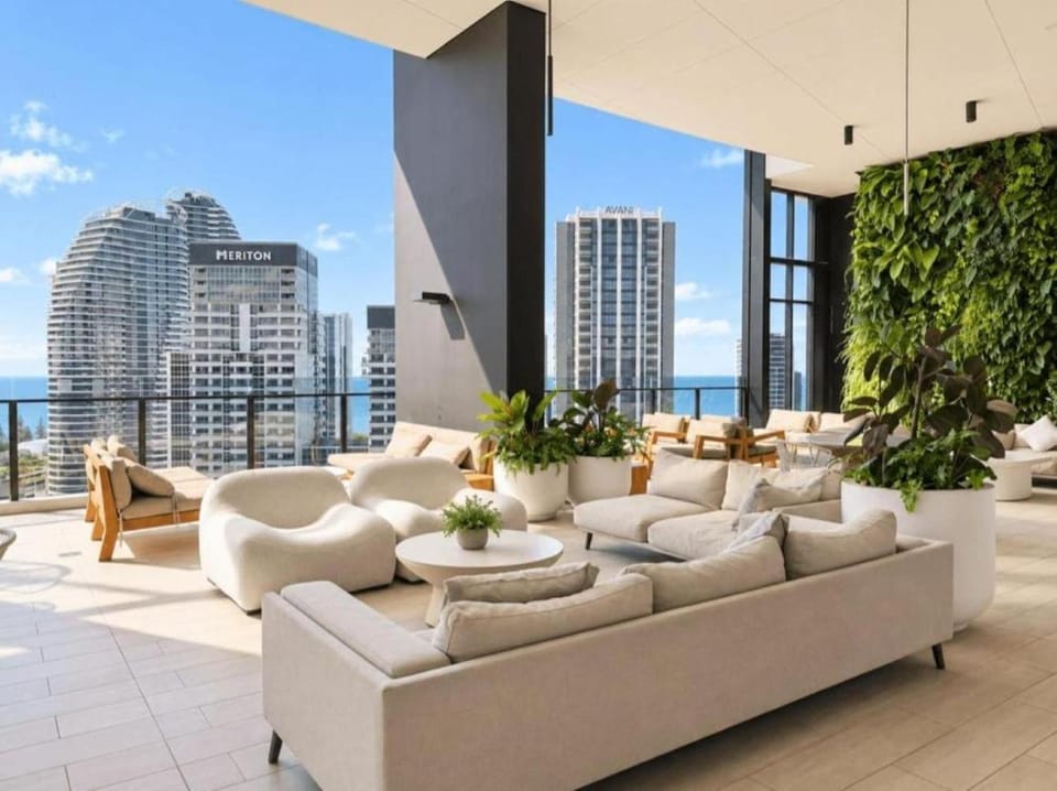 Ocean Veiw 2BR - Star Residence - Skypool, Gym, Sauna & Balcony - Repco Supercars GC500 Apartment in Gold Coast