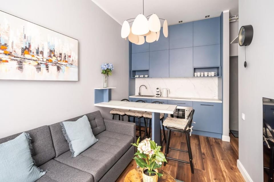 M14 - Heart of Riga, 2 Bedrooms, Premium Design - by Innorental Apartment in Riga