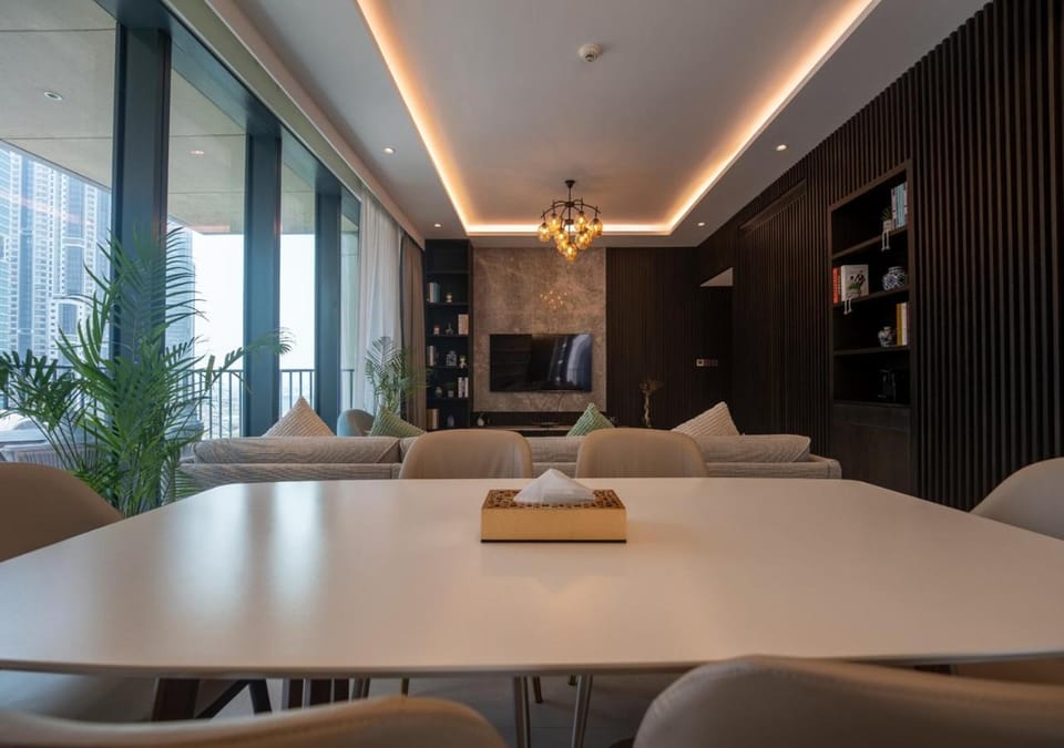 TV and multimedia, Dining area