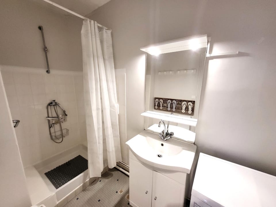 Appartement Moderne - 300m Plage - Animaux admis - FR-1-92-581 Apartment in Château-d'Olonne