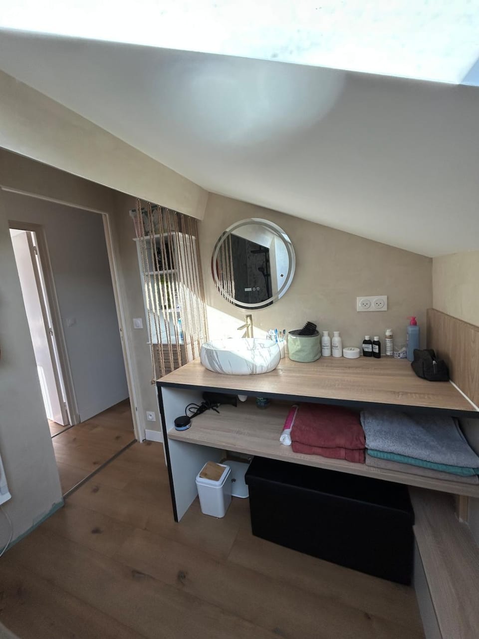 Bathroom, Photo of the whole room