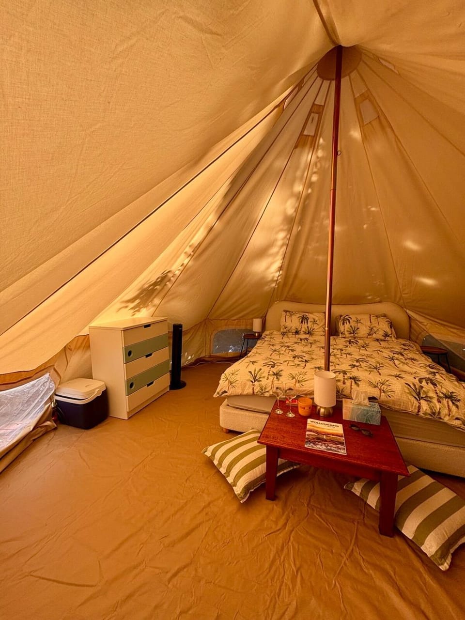 Rainforest glamping by the beach Luxury tent in Wollongong