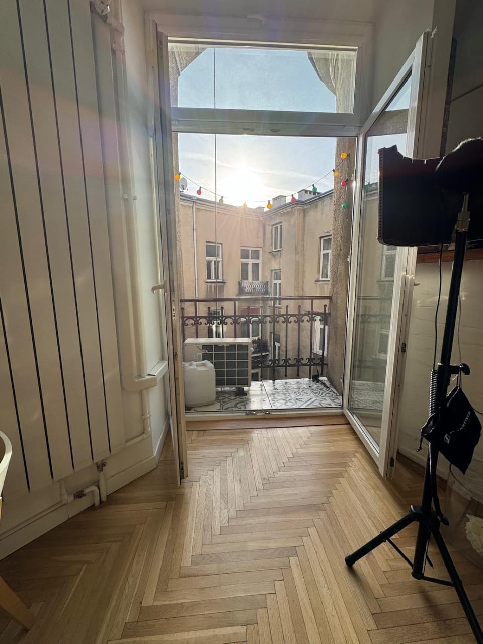 Big Unique Japandi Loft in Central Warsaw Apartment in Warsaw