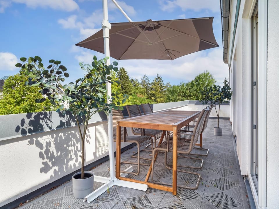 View (from property/room), Balcony/Terrace, Balcony/Terrace, Dining area