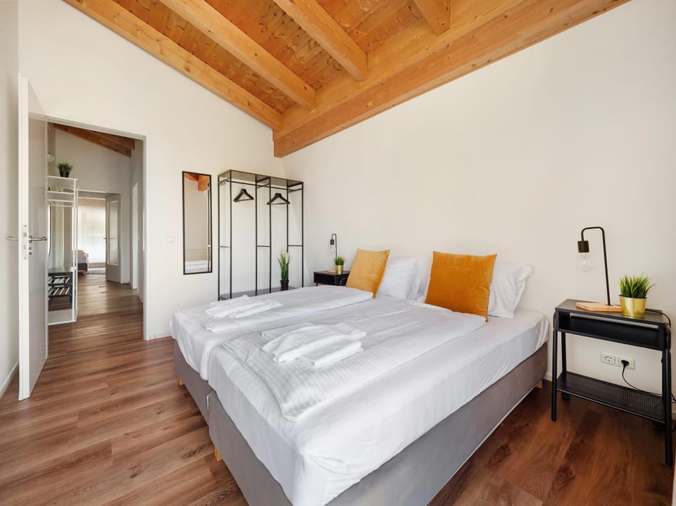 Bed, Photo of the whole room, Bedroom, towels, wardrobe