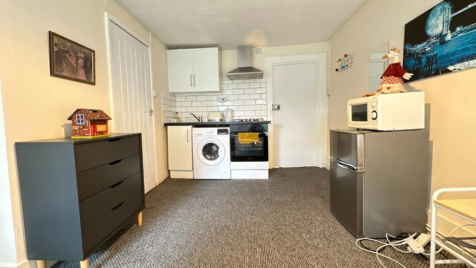 Angel Central Studios, 2 Min to Angel Tube, Central London Apartment in London Borough of Islington