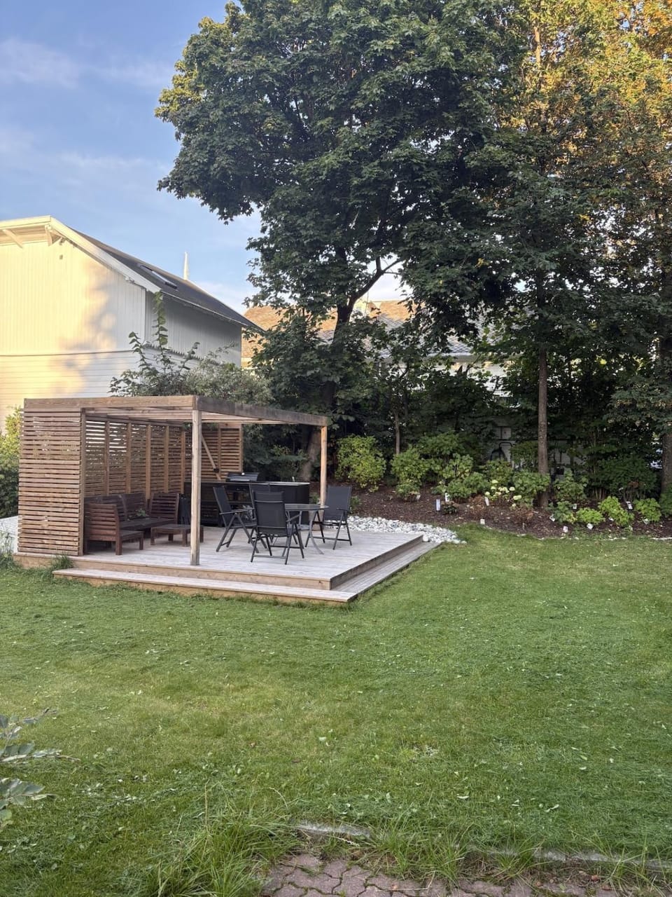 Garden, Garden, Balcony/Terrace