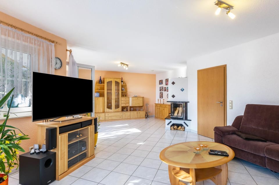 Einfamilienhaus mit Garten House in Erfurt