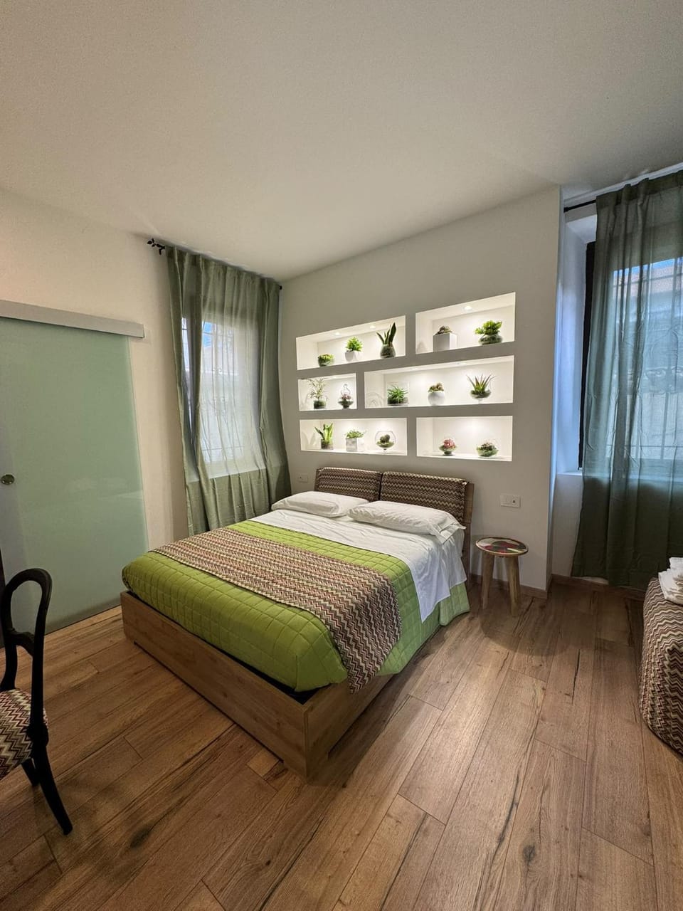 Bed, Bedroom