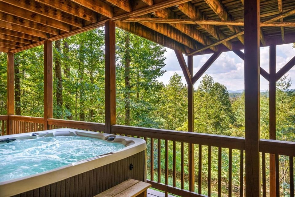 Deer Mountain Retreat House in Georgia