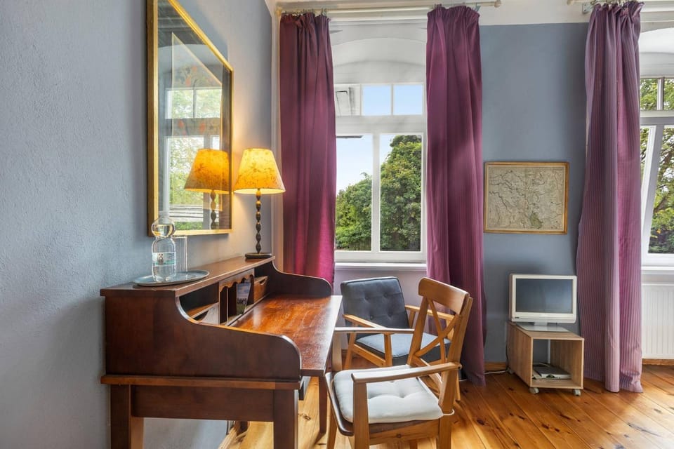 Property building, Living room