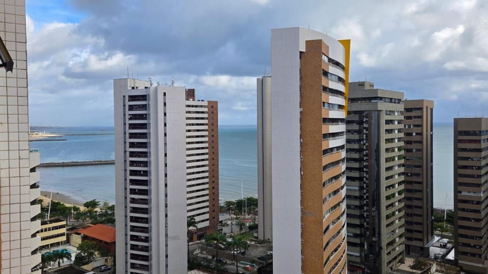 City view, Sea view
