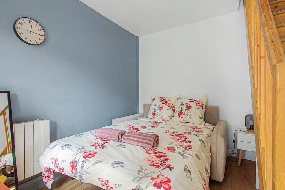 Le Nid fleuri - Wifi - Proche Paris Apartment in Pantin