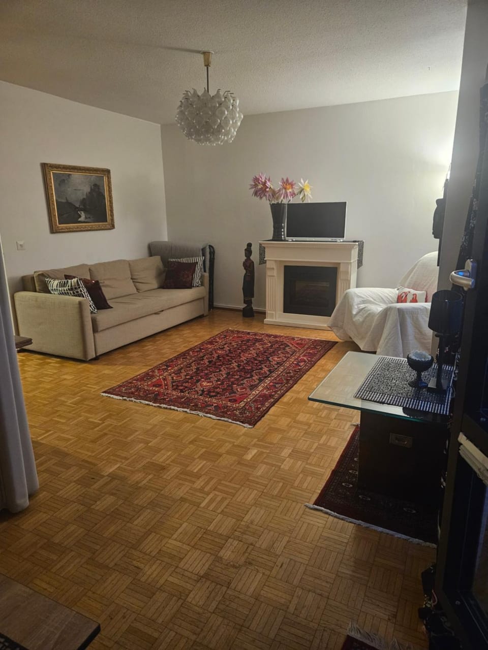 TV and multimedia, Living room, Seating area