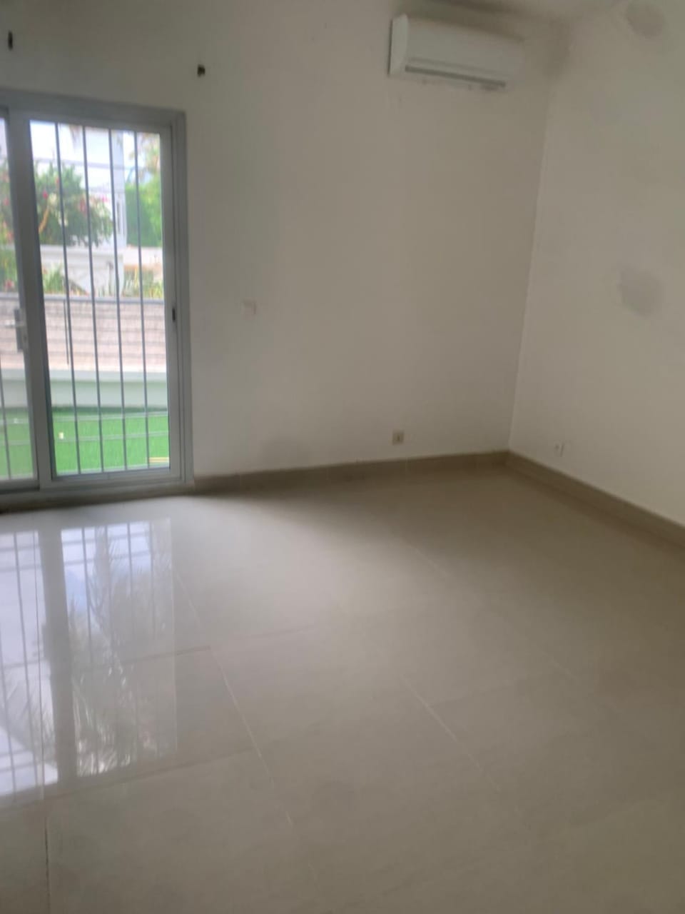 Les allées fleuries Apartment in Dakar