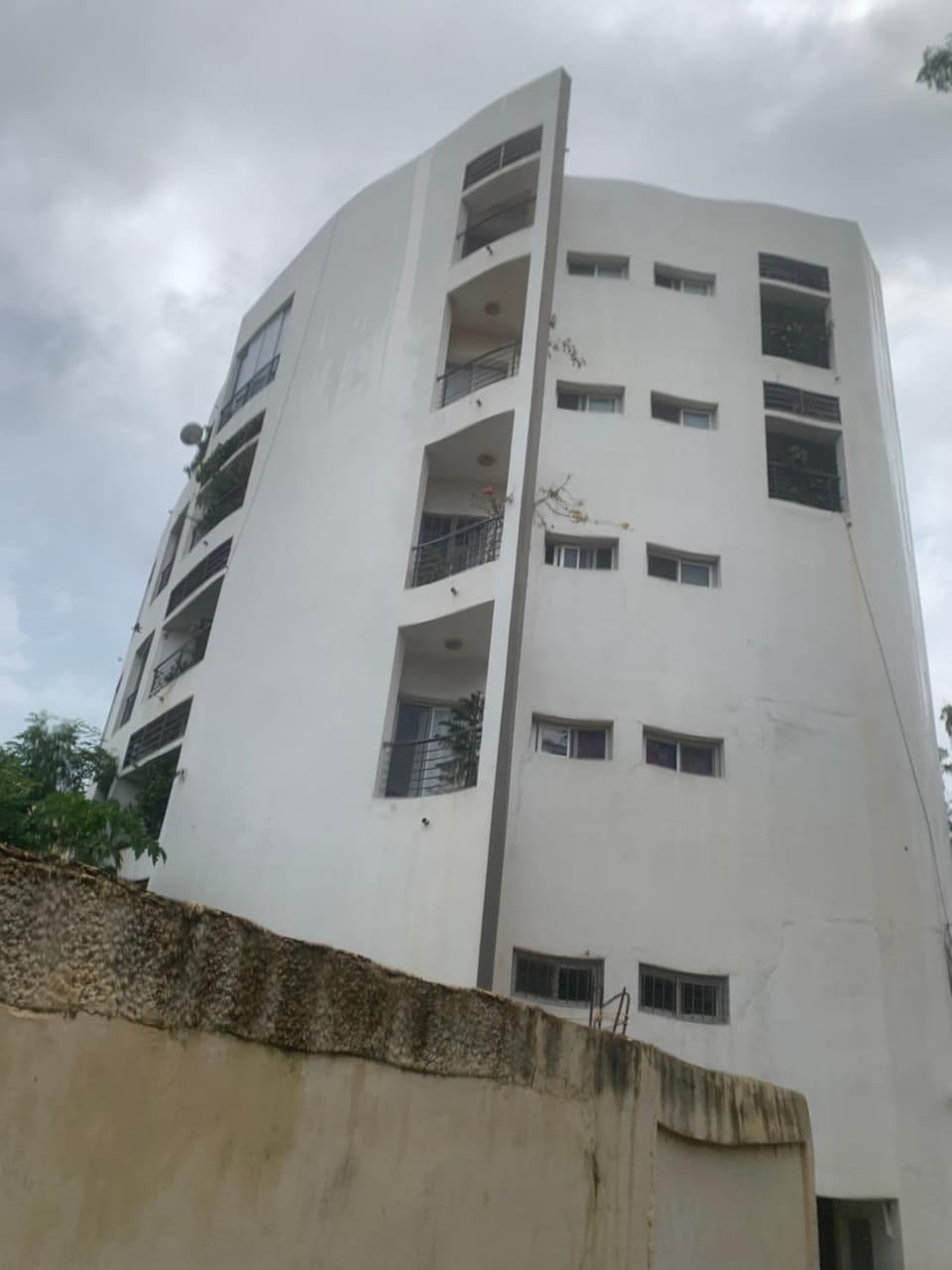 Les allées fleuries Apartment in Dakar