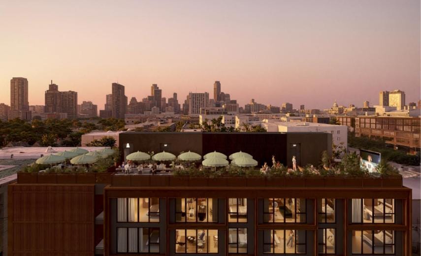 Restaurant/places to eat, Balcony/Terrace, City view