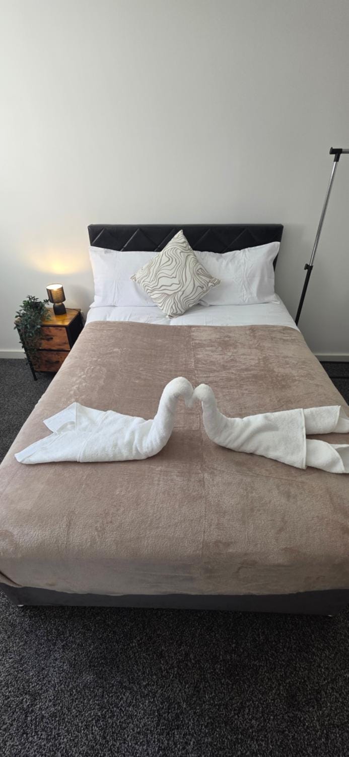 Burton House - 2BR - Sleeps 4 - Flat 1 Apartment in Barry
