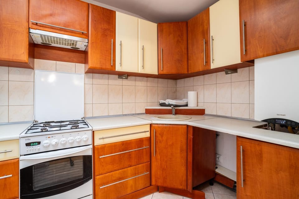 Kitchen or kitchenette, stove