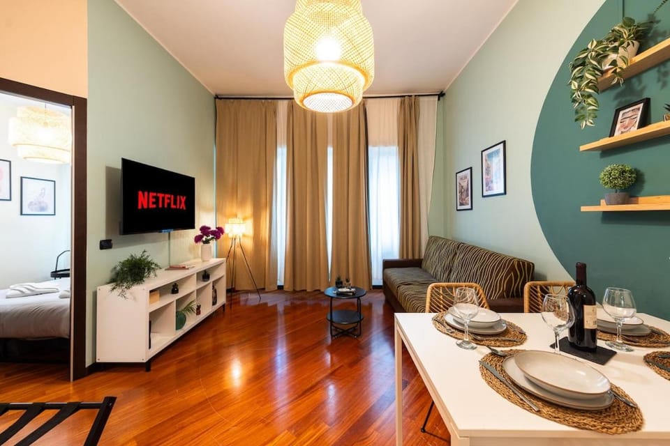 Urban Leaf Suite - City Centre & Duomo 5 min Apartment in Milan