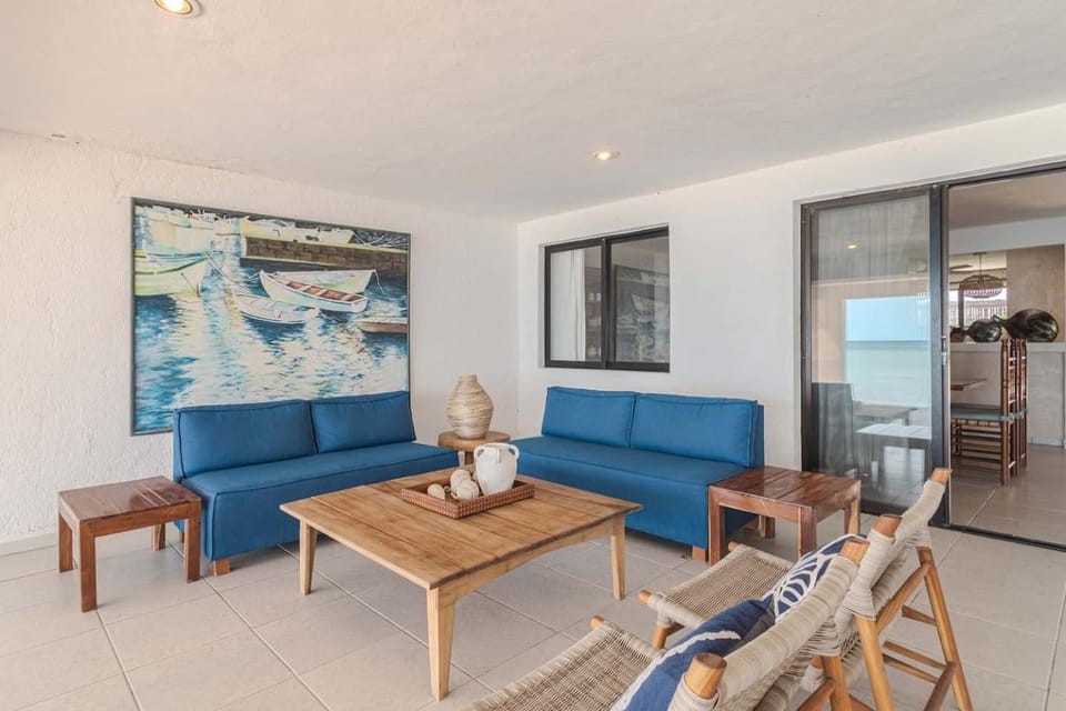 Remos, casa frente al mar con piscina House in State of Yucatan
